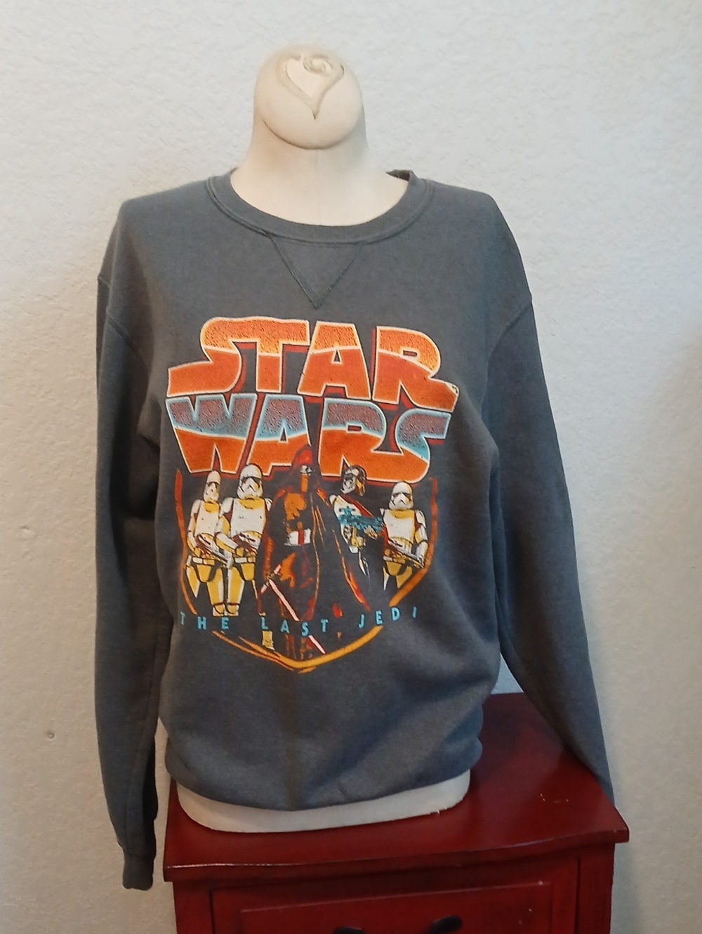 Star Wars The Last Jedi Graphic Sweatshirt - Gray
